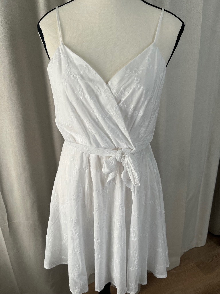 Francesca's Summer Eyelet Dress Medium